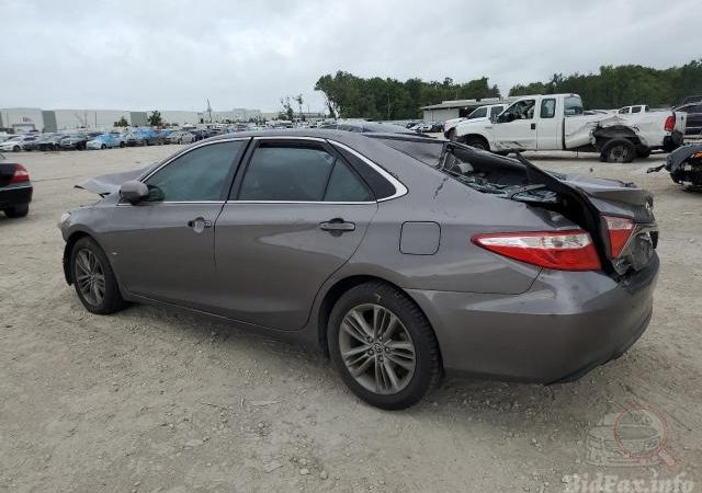 Toyota Camry V50 2014 Серый 1H1 2500 см3