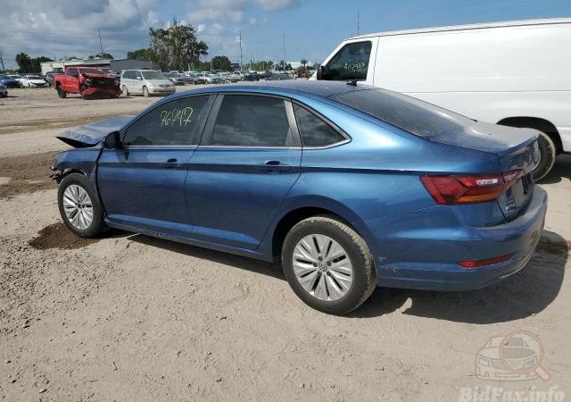 Volkswagen Jetta 2018 Синий 2B 1400 см3