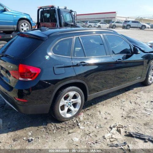 BMW X1 E84 2012 Черный 668 2000 см3