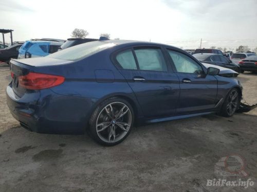 Детальніше про статтю BMW G30 M550I 2017 Синий C10 4400 см3